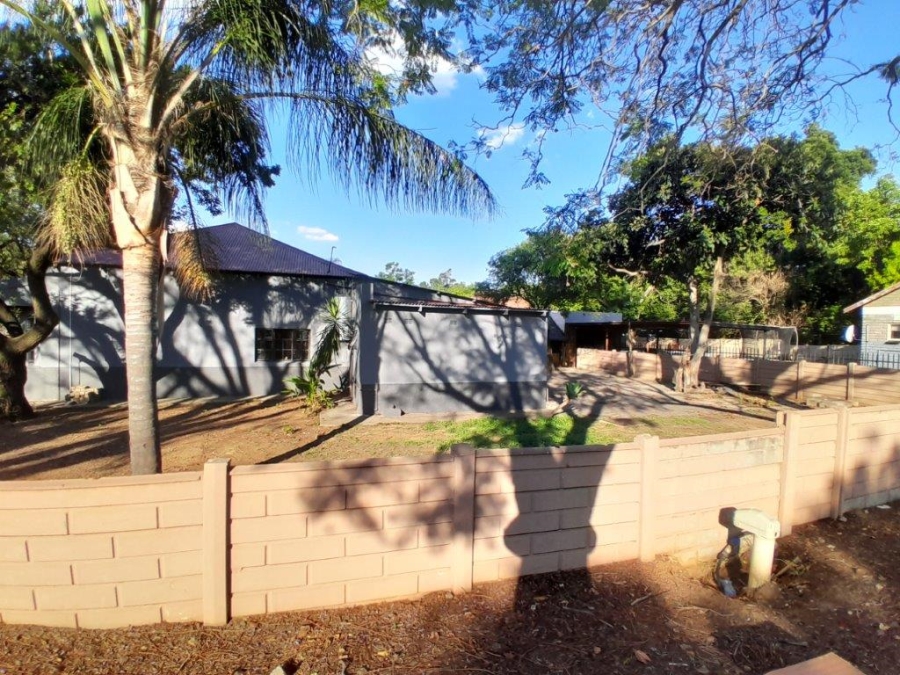 3 Bedroom Property for Sale in Bodorp North West